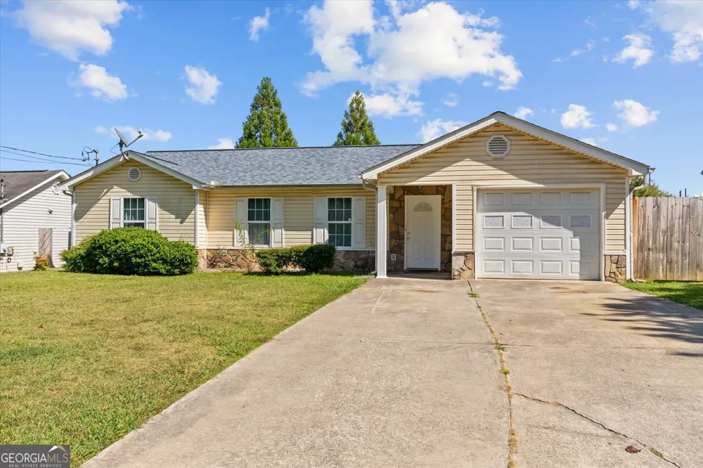 171 Bear Den CT Dalton, GA 30721