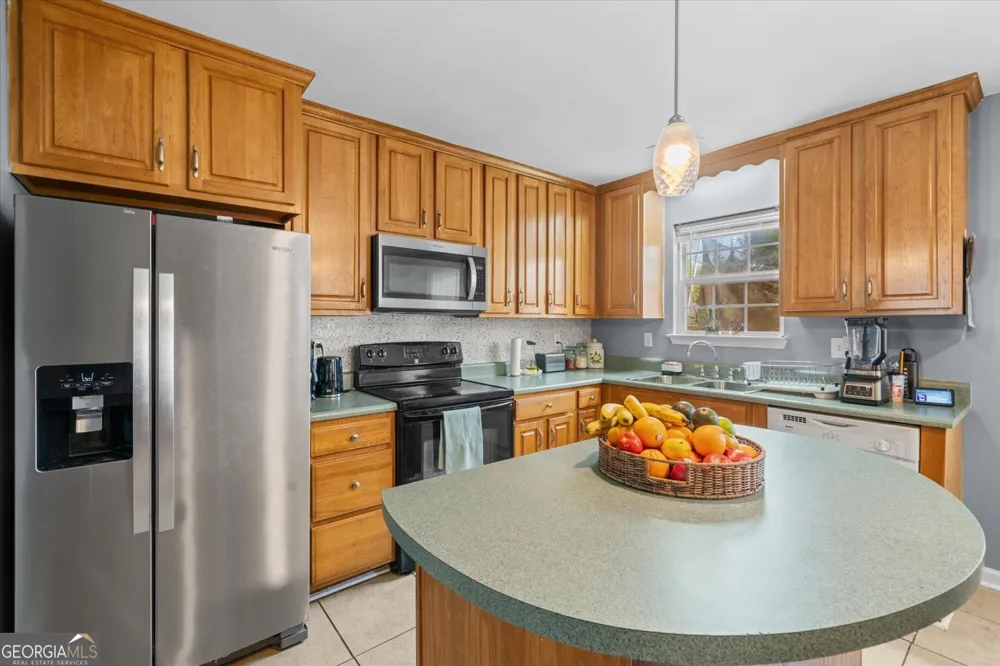 171 Bear Den CT Dalton, GA 30721