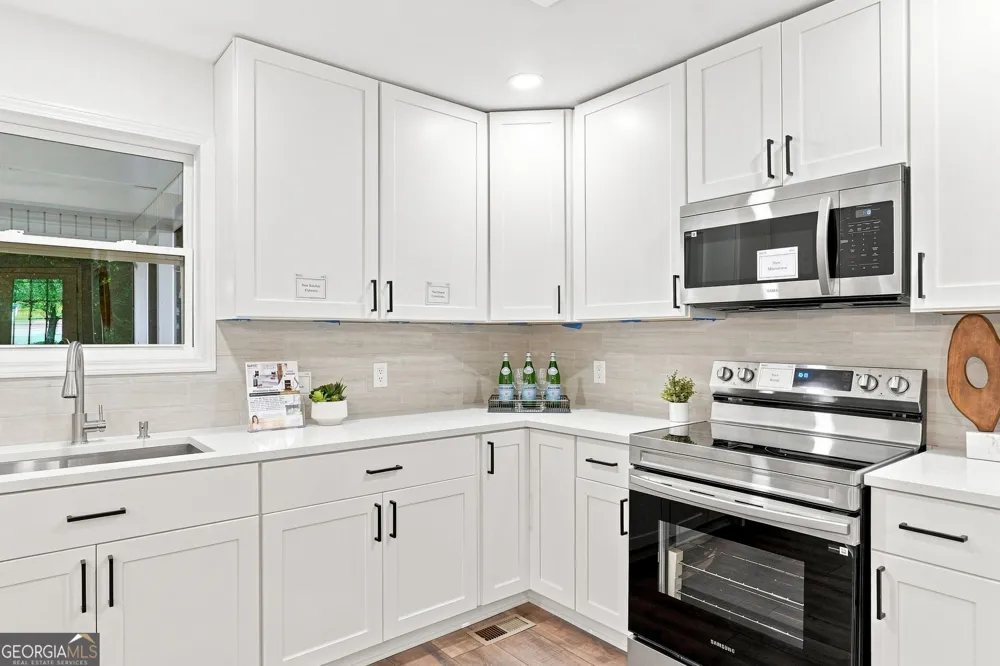 192 Shalloway DR NE Kennesaw, GA 30144