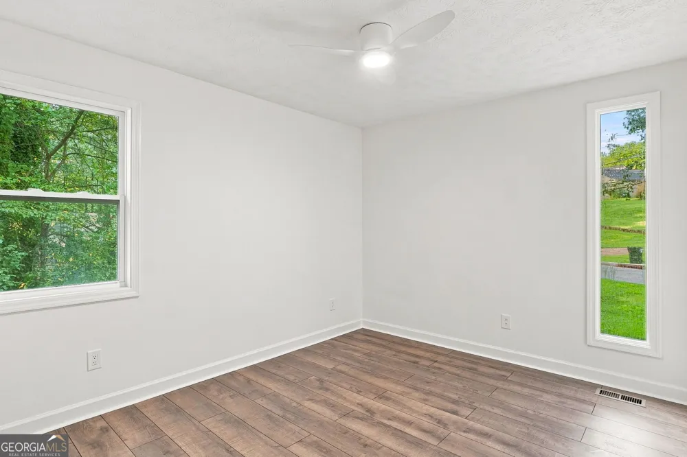 192 Shalloway DR NE Kennesaw, GA 30144