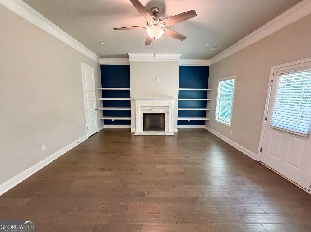 5317 Winmire LN Stone Mountain, GA 30088