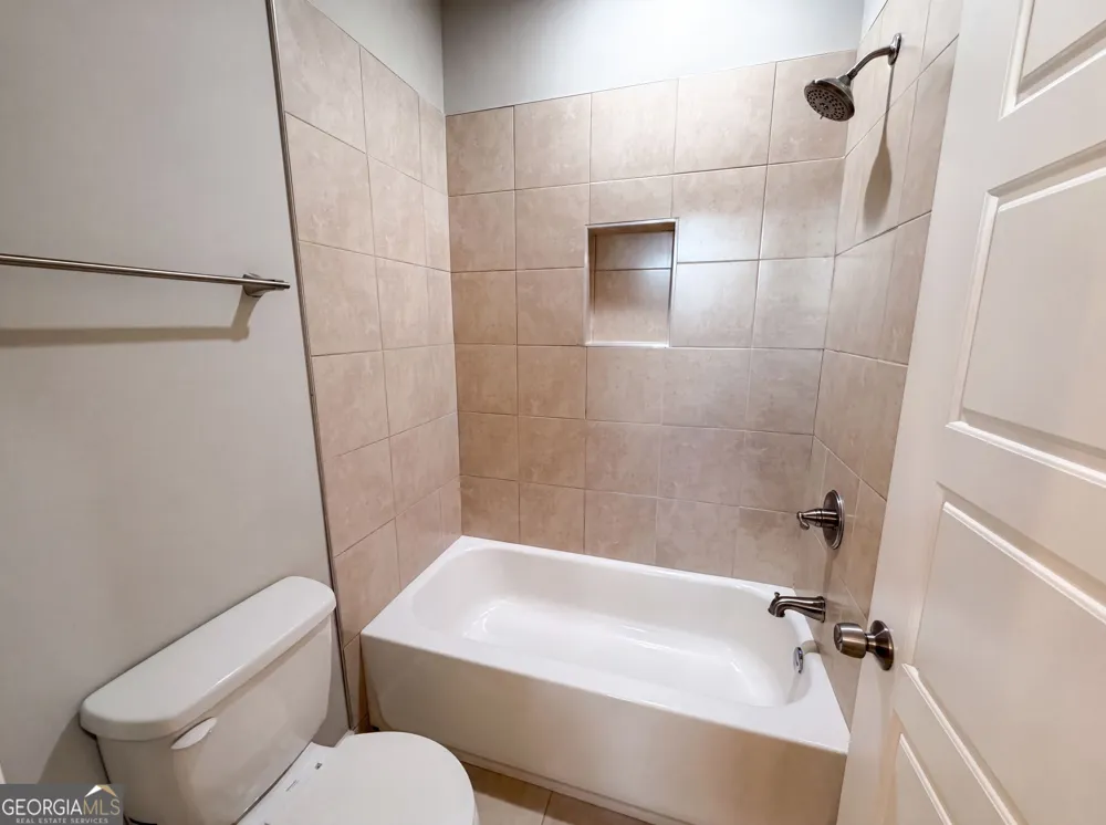 5317 Winmire LN Stone Mountain, GA 30088