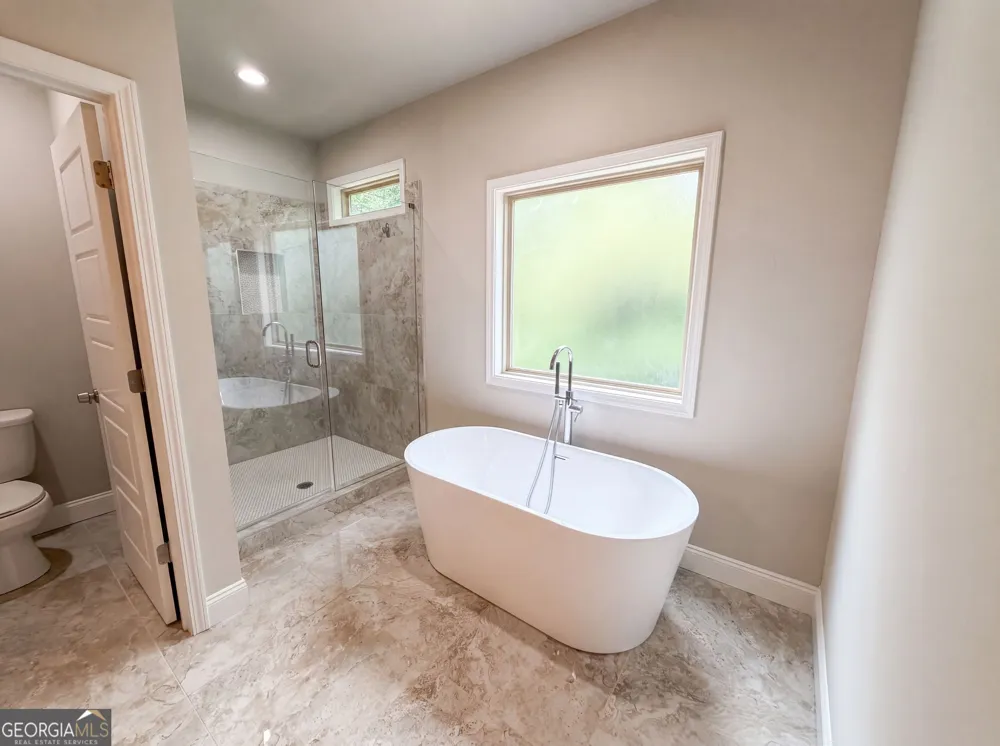 5317 Winmire LN Stone Mountain, GA 30088