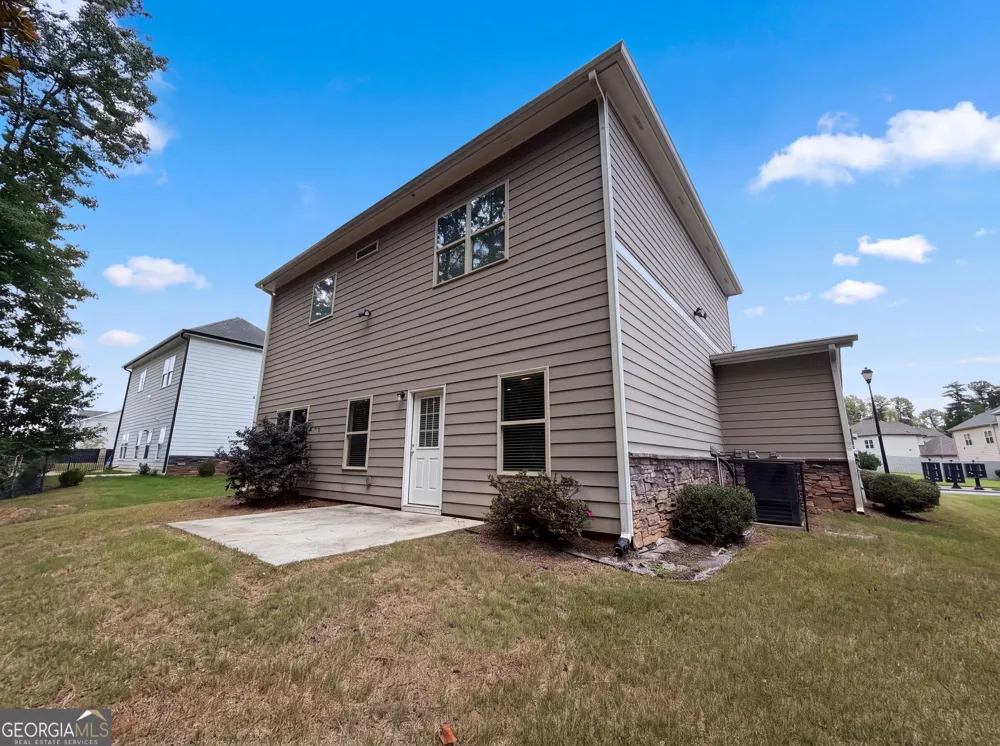 5317 Winmire LN Stone Mountain, GA 30088