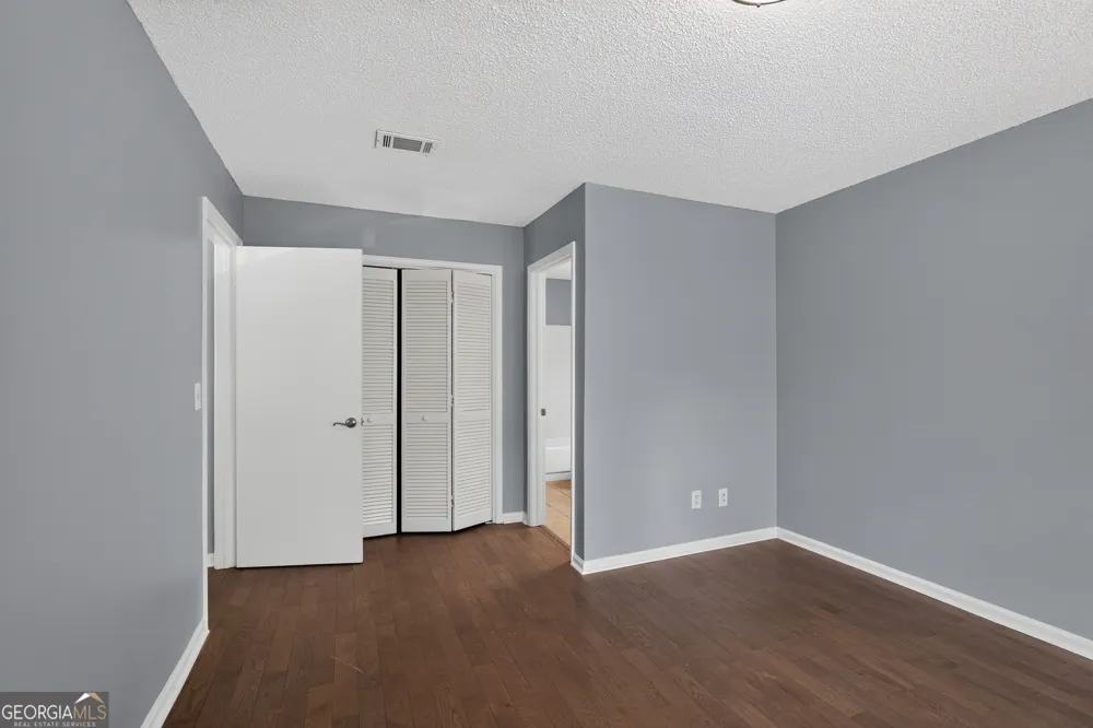 1024 Wiltshire WAY Norcross, GA 30093