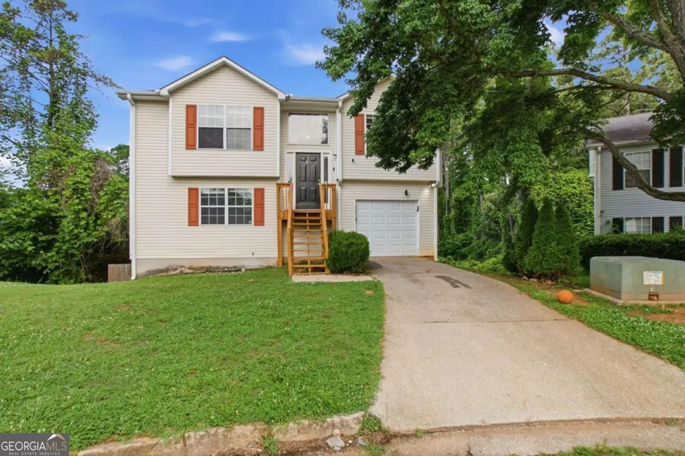 5855 Crescent Ridge CT Lithonia, GA 30058
