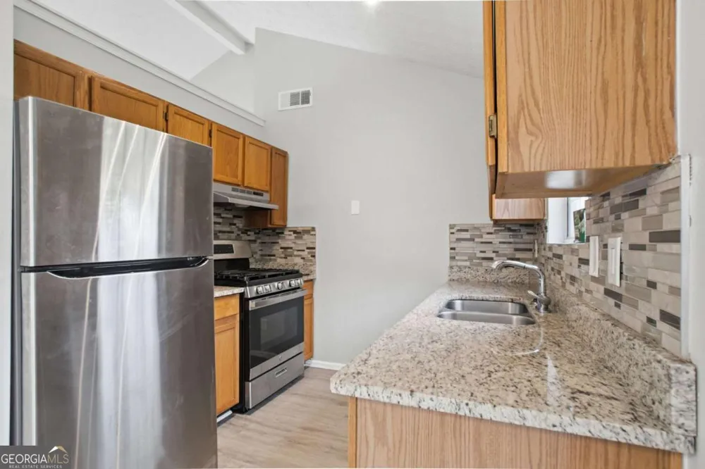 5855 Crescent Ridge CT Lithonia, GA 30058
