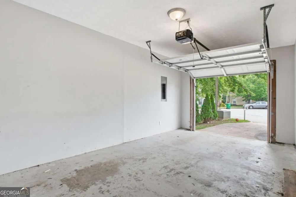 5855 Crescent Ridge CT Lithonia, GA 30058