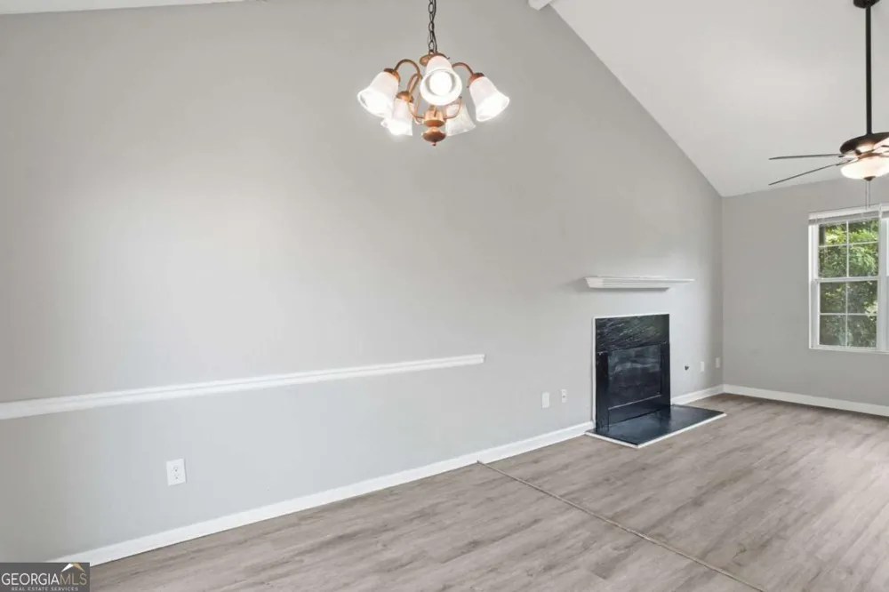 5855 Crescent Ridge CT Lithonia, GA 30058