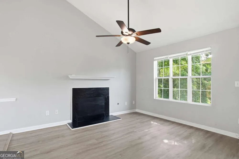 5855 Crescent Ridge CT Lithonia, GA 30058