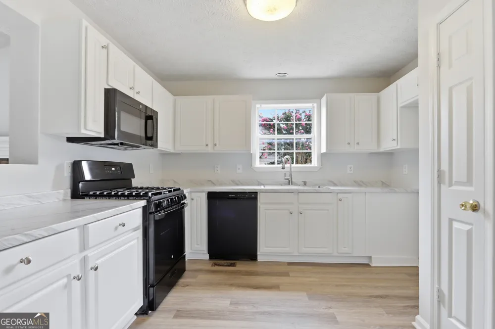 31 Stiles CT SW Cartersville, GA 30120