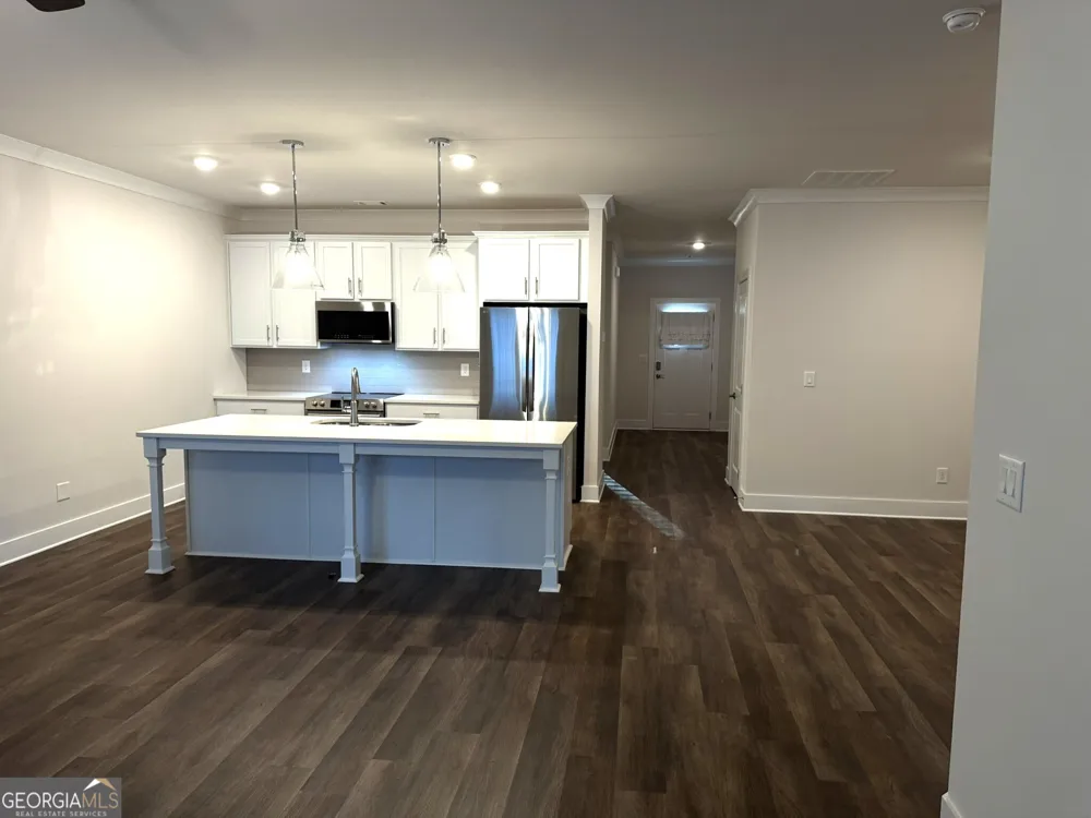 65 Village CT Cleveland, GA 30528
