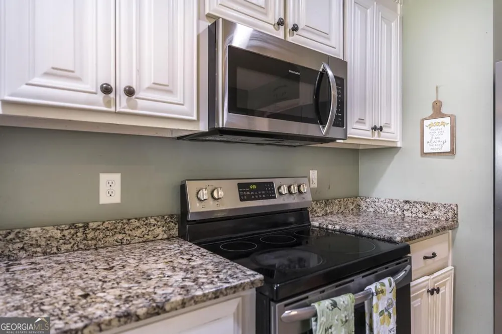 112 Finch DR Kathleen, GA 31047