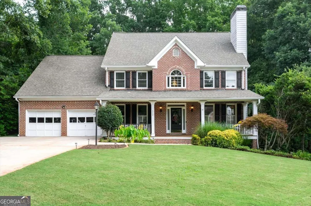 649 Goldenwood CT Powder Springs, GA 30127