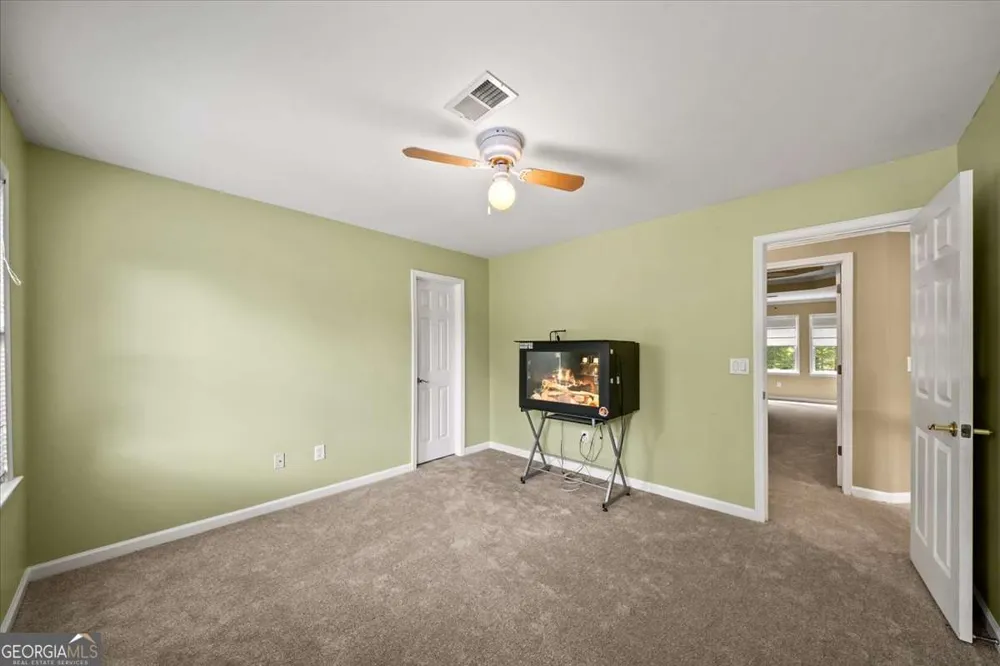 649 Goldenwood CT Powder Springs, GA 30127