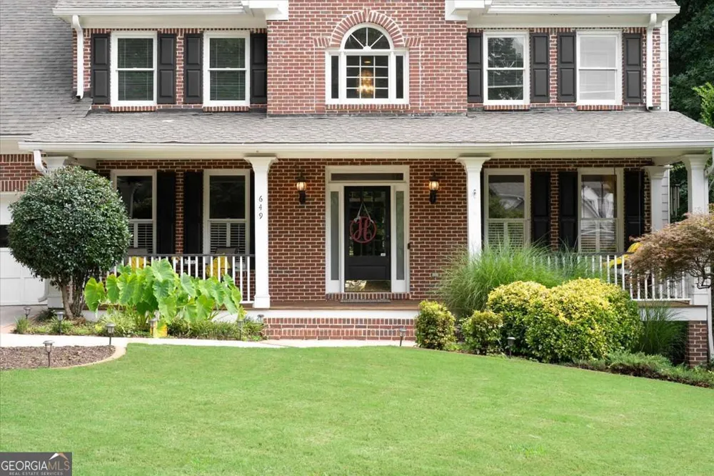 649 Goldenwood CT Powder Springs, GA 30127