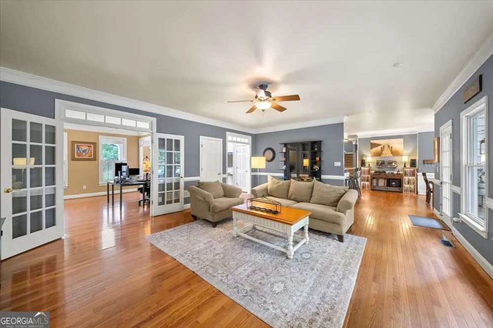 649 Goldenwood CT Powder Springs, GA 30127