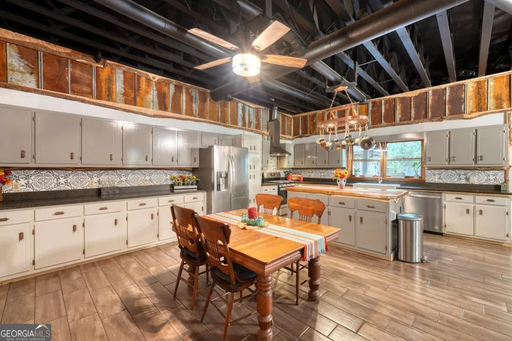 4782 Squirrel Hunting RD Morganton, GA 30560