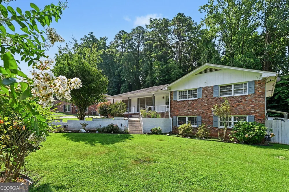 2700 Hayden DR East Point, GA 30344