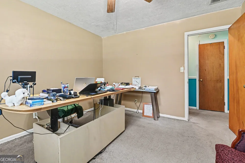 2700 Hayden DR East Point, GA 30344