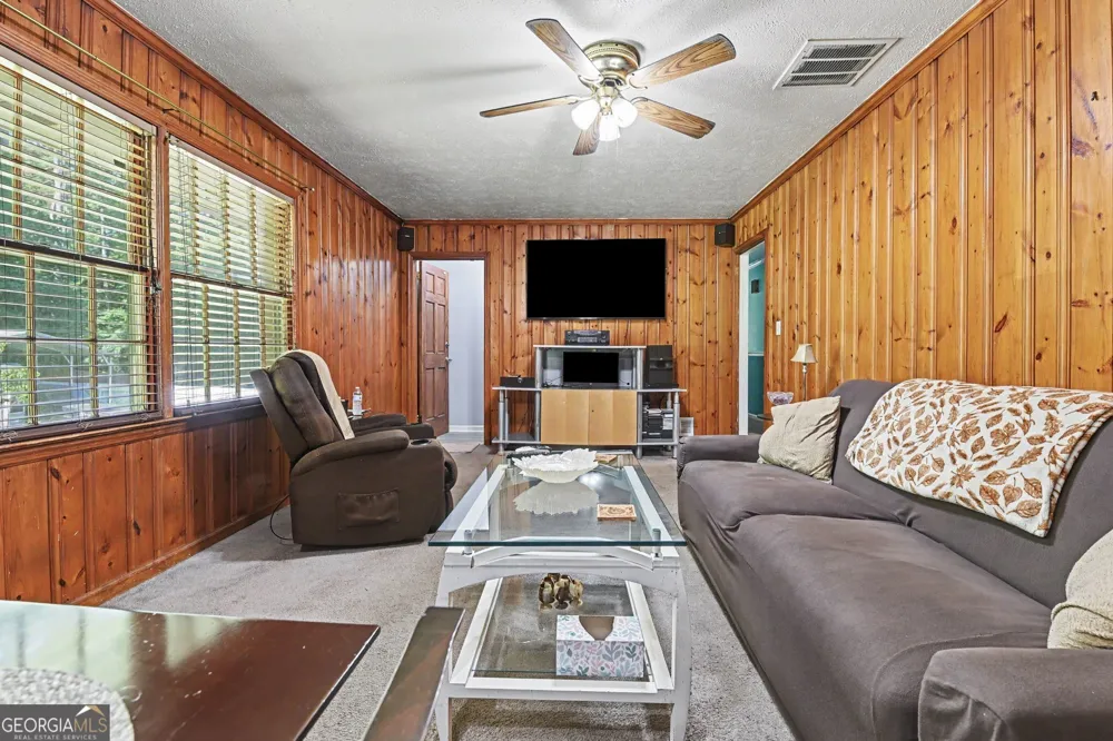 2700 Hayden DR East Point, GA 30344