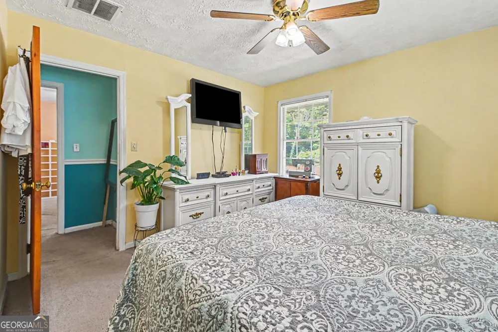 2700 Hayden DR East Point, GA 30344