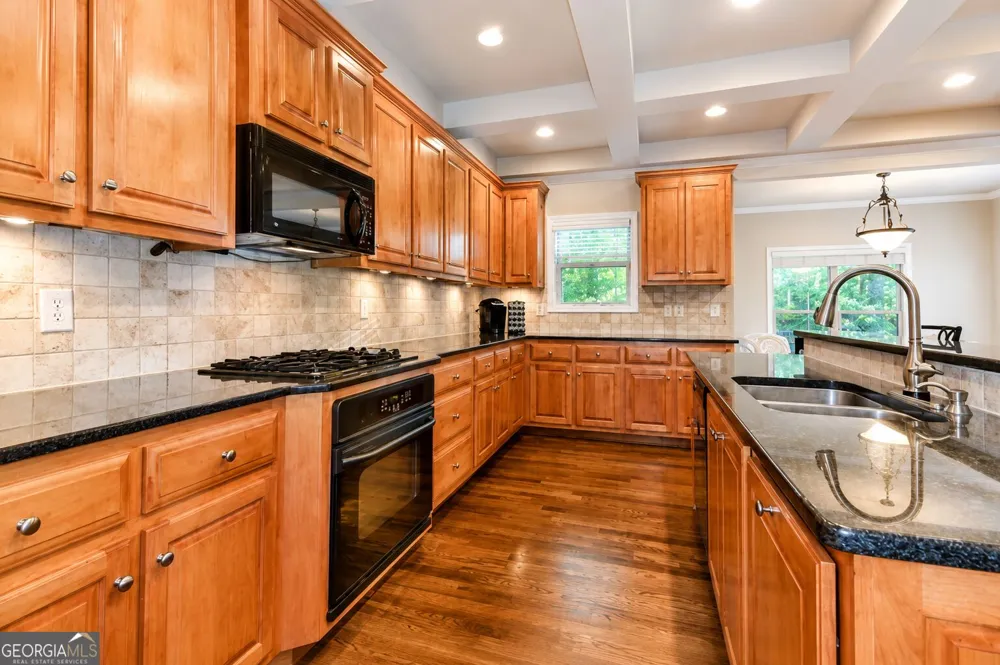 3459 Lake Mill RD Buford, GA 30519