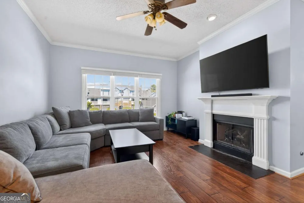 105 Vinings Forest CIR SE Smyrna, GA 30080