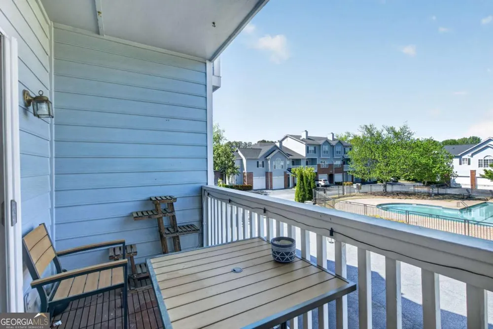105 Vinings Forest CIR SE Smyrna, GA 30080