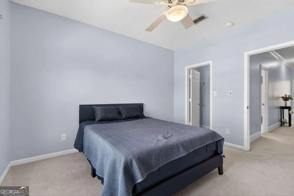 105 Vinings Forest CIR SE Smyrna, GA 30080