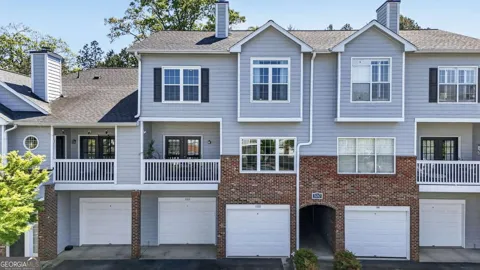 105 Vinings Forest CIR SE