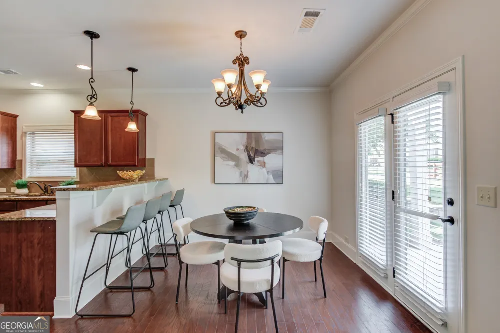 6907 Trailing Ivy WAY Flowery Branch, GA 30542