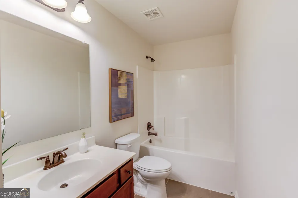 6907 Trailing Ivy WAY Flowery Branch, GA 30542