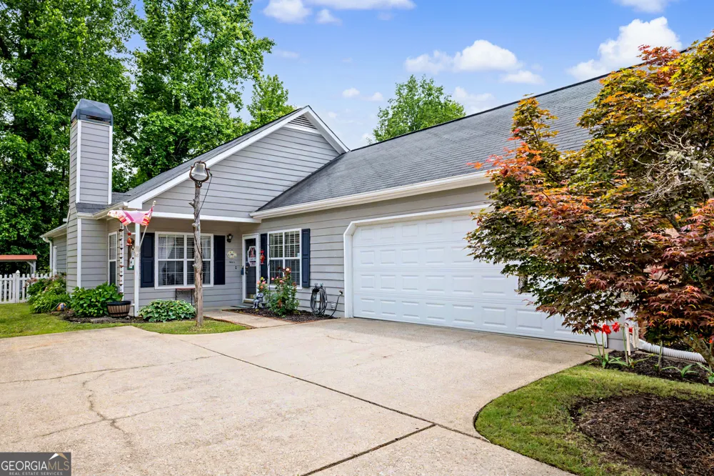 195 Woodgate DR Fayetteville, GA 30214