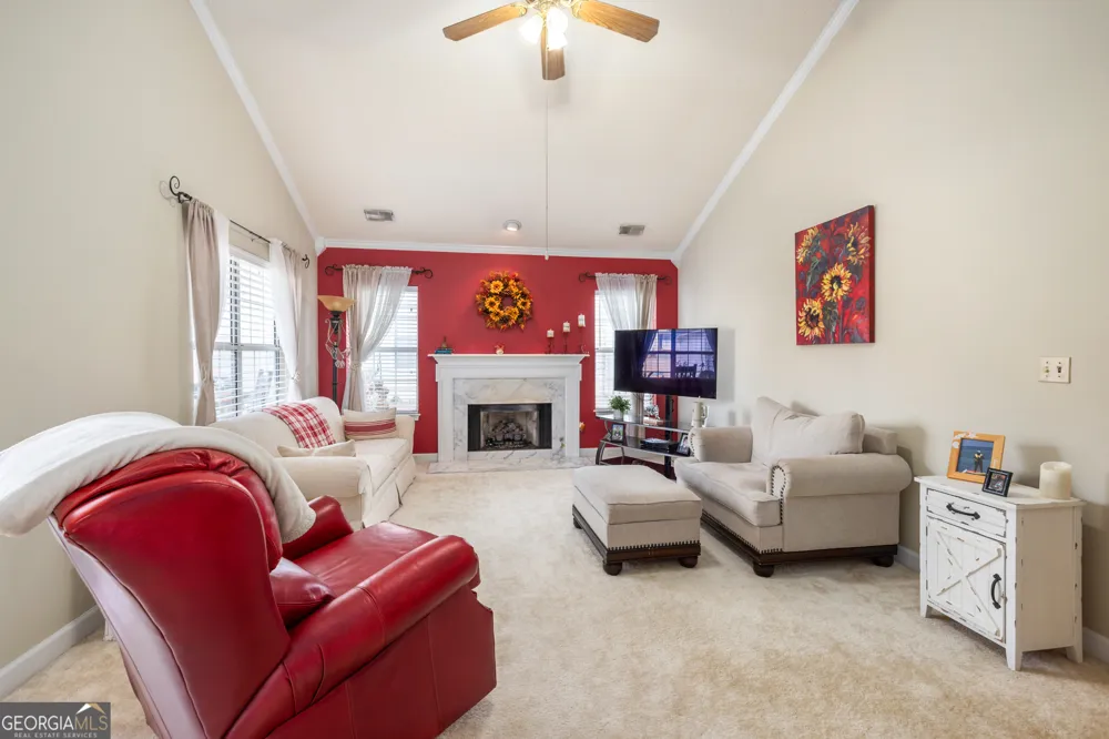 195 Woodgate DR Fayetteville, GA 30214