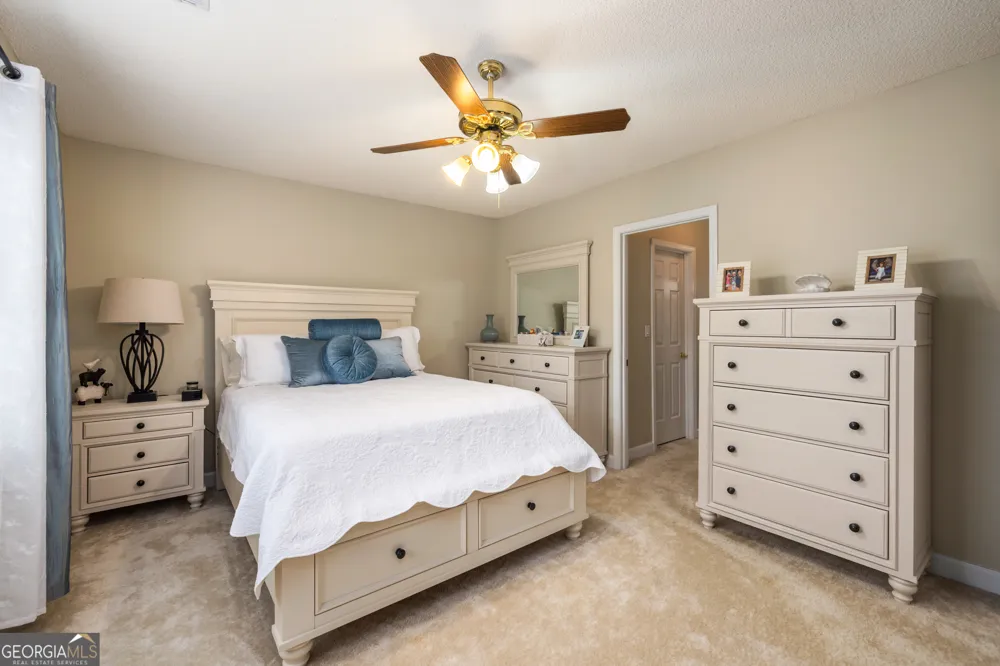 195 Woodgate DR Fayetteville, GA 30214