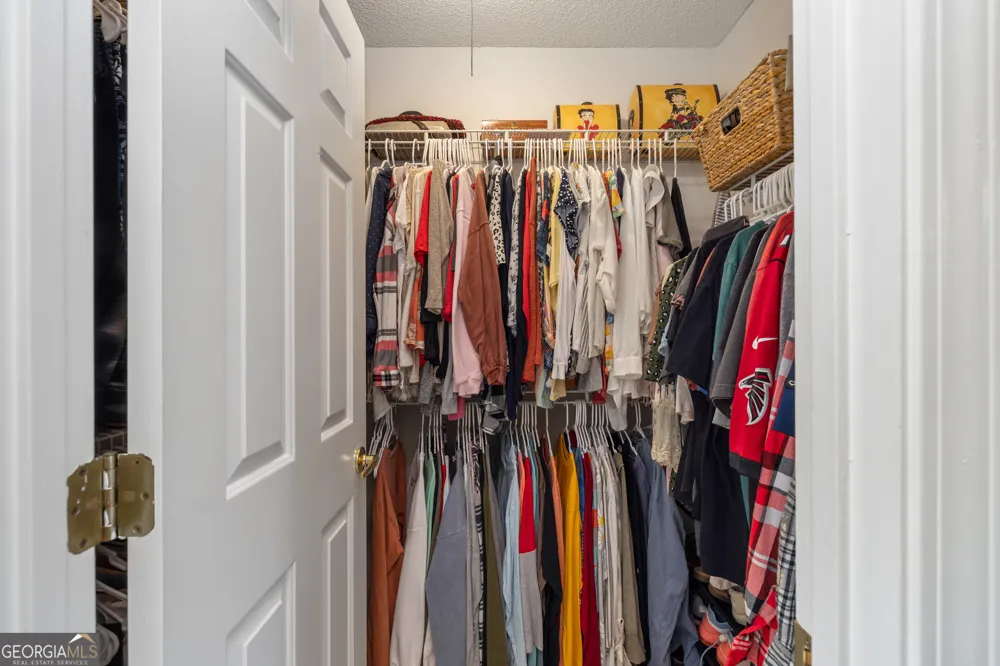 195 Woodgate DR Fayetteville, GA 30214