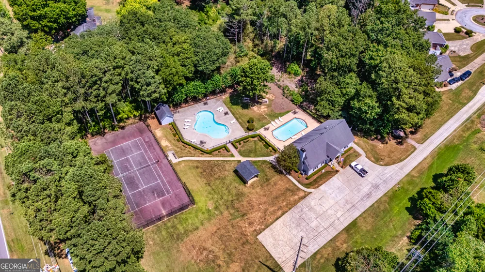 195 Woodgate DR Fayetteville, GA 30214