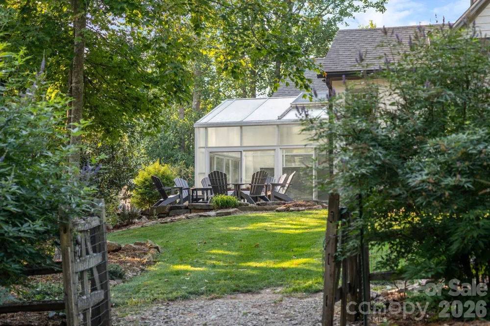 1 Orchid Lane Asheville, NC 28803