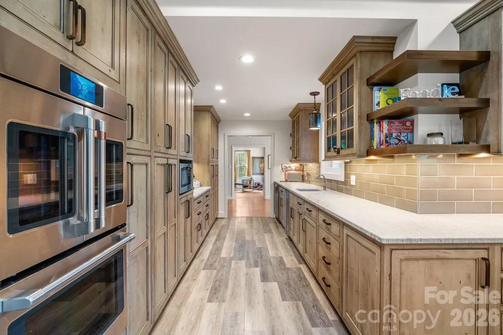 1 Orchid Lane Asheville, NC 28803