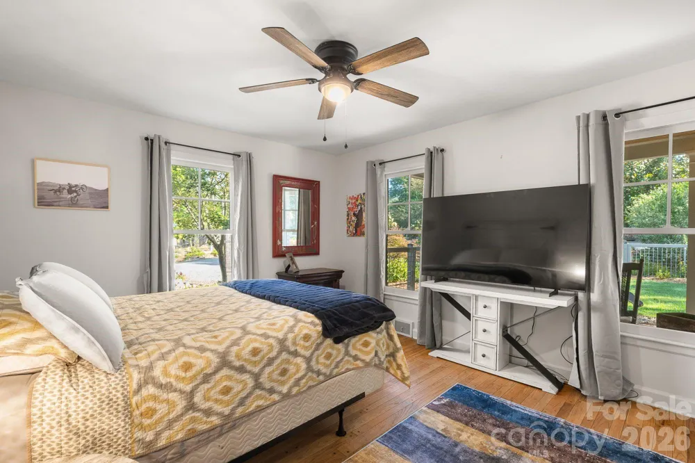 1 Orchid Lane Asheville, NC 28803