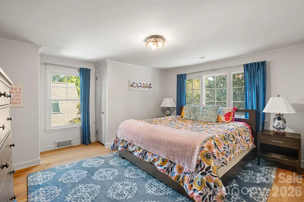 1 Orchid Lane Asheville, NC 28803