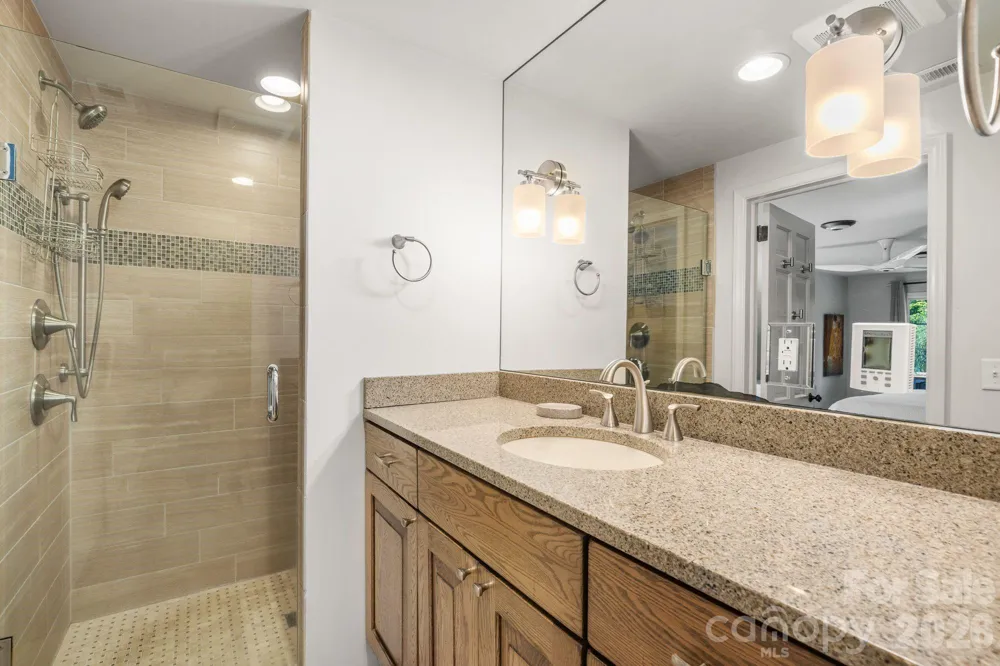 1 Orchid Lane Asheville, NC 28803