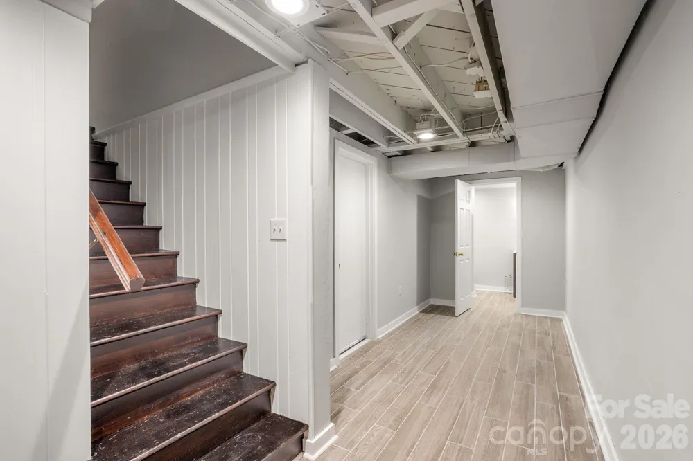 1 Orchid Lane Asheville, NC 28803