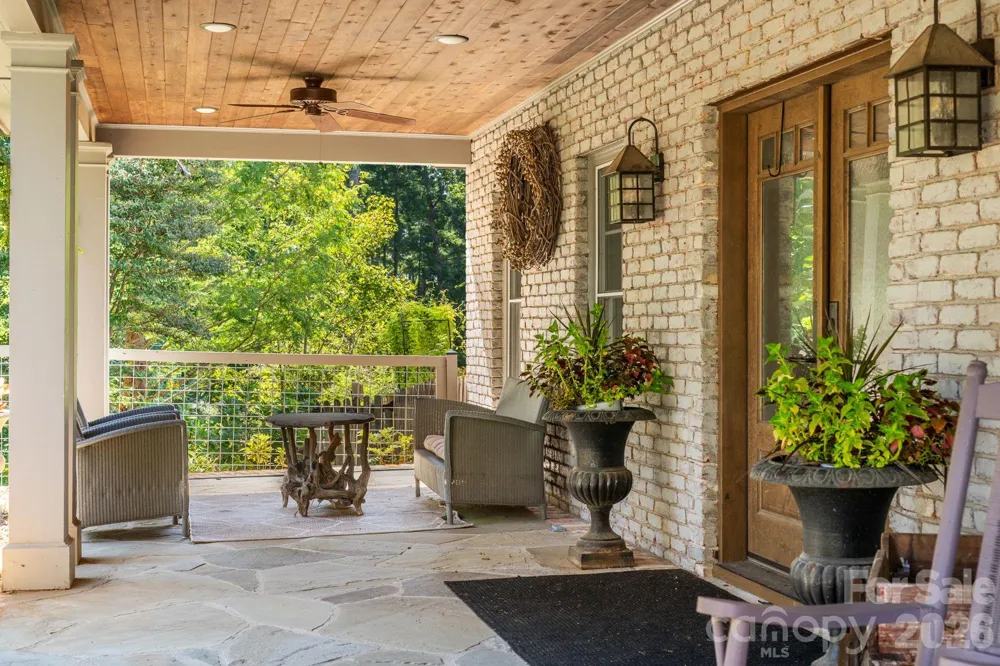 1 Orchid Lane Asheville, NC 28803