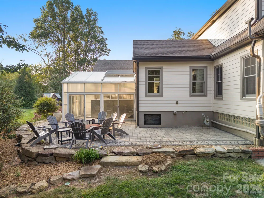 1 Orchid Lane Asheville, NC 28803