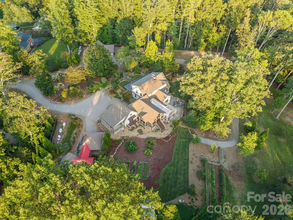 1 Orchid Lane Asheville, NC 28803