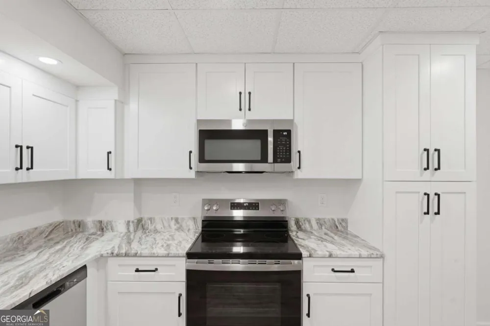 9370 Eagles Landing DR Gainesville, GA 30506