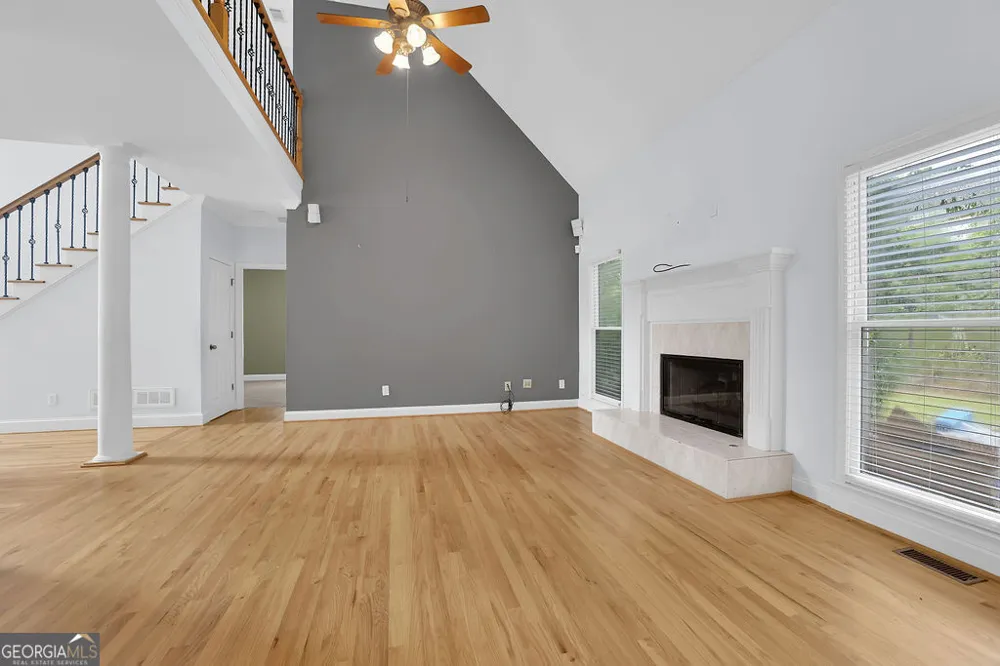 2977 Cadbury CT Snellville, GA 30039