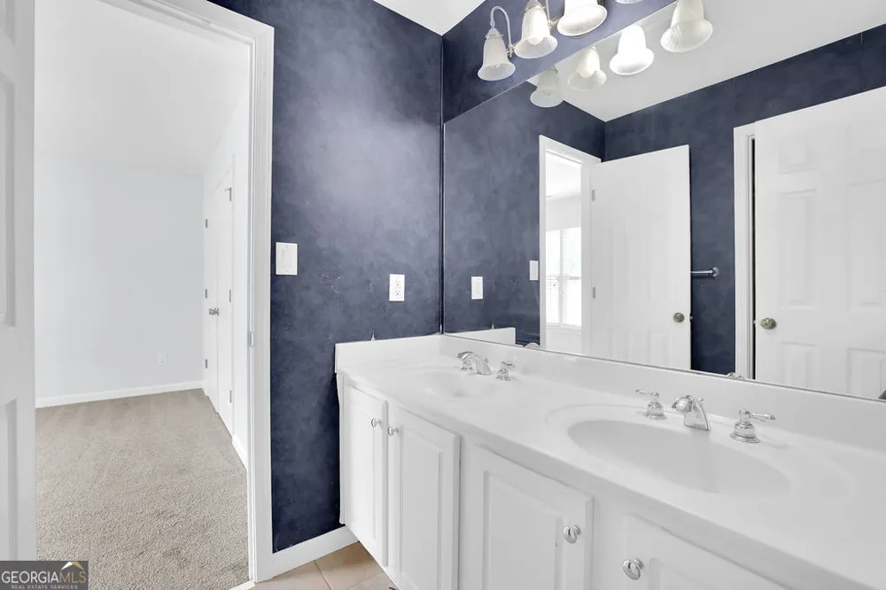 2977 Cadbury CT Snellville, GA 30039
